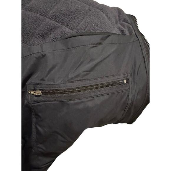 UNTUCKit Puffer Vest Men’s Size XL Black Quilted Regular Fit Golf TINY FLAW - Picture 7 of 8